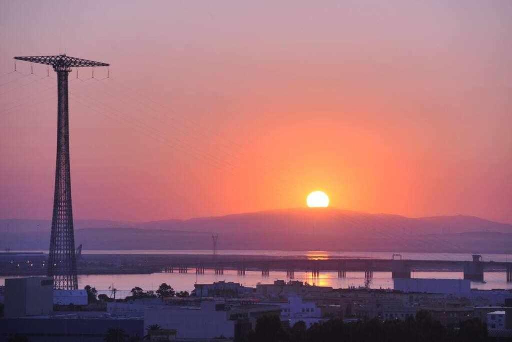 Atico Apartamento Loft Playa Victoria กาดิซ ภายนอก รูปภาพ